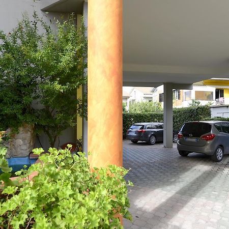 Hotel Residence Margherita Tortoreto Exterior photo