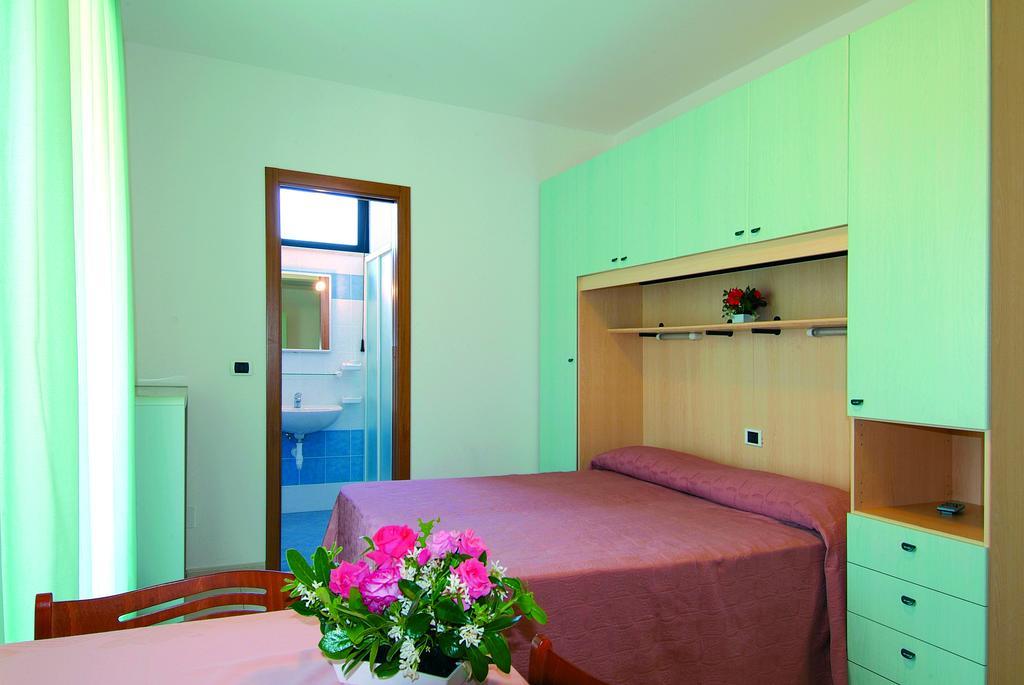 Hotel Residence Margherita Tortoreto Exterior photo
